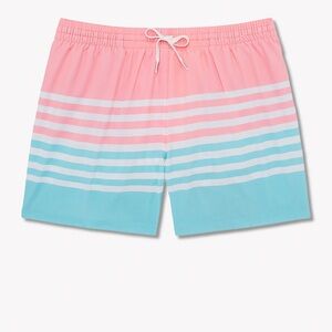 NWT Men’s Chubbies 4” inseam Size Small swimsuit/swim-shorts